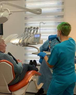 Slider image (5) DENTOCLINIC